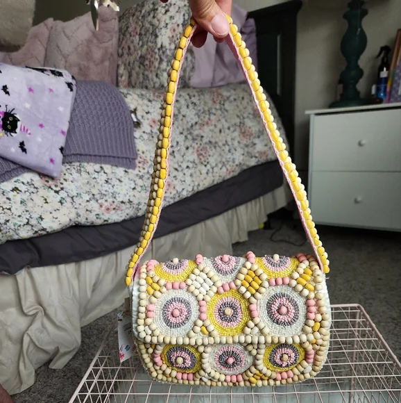 Pink and Yellow Beaded Shoulder Bag - Picture 3 of 7